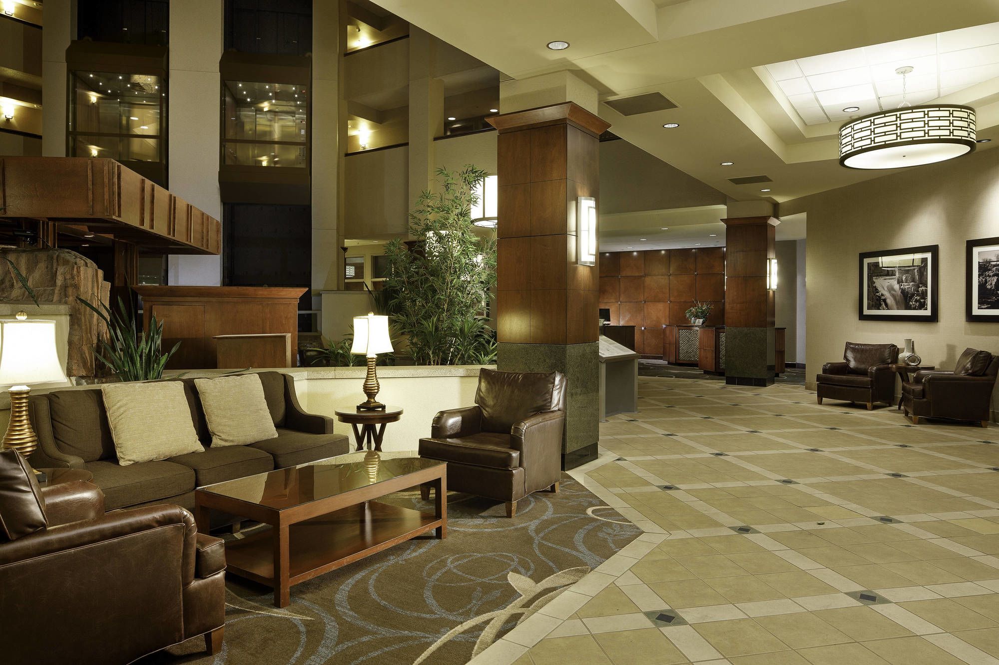 Sheraton Sioux Falls & Center