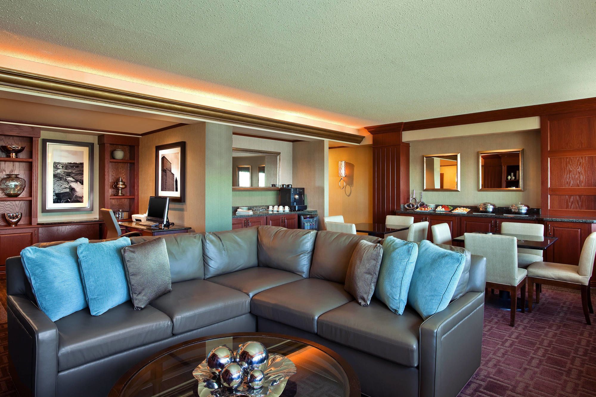 Sheraton Sioux Falls & Center