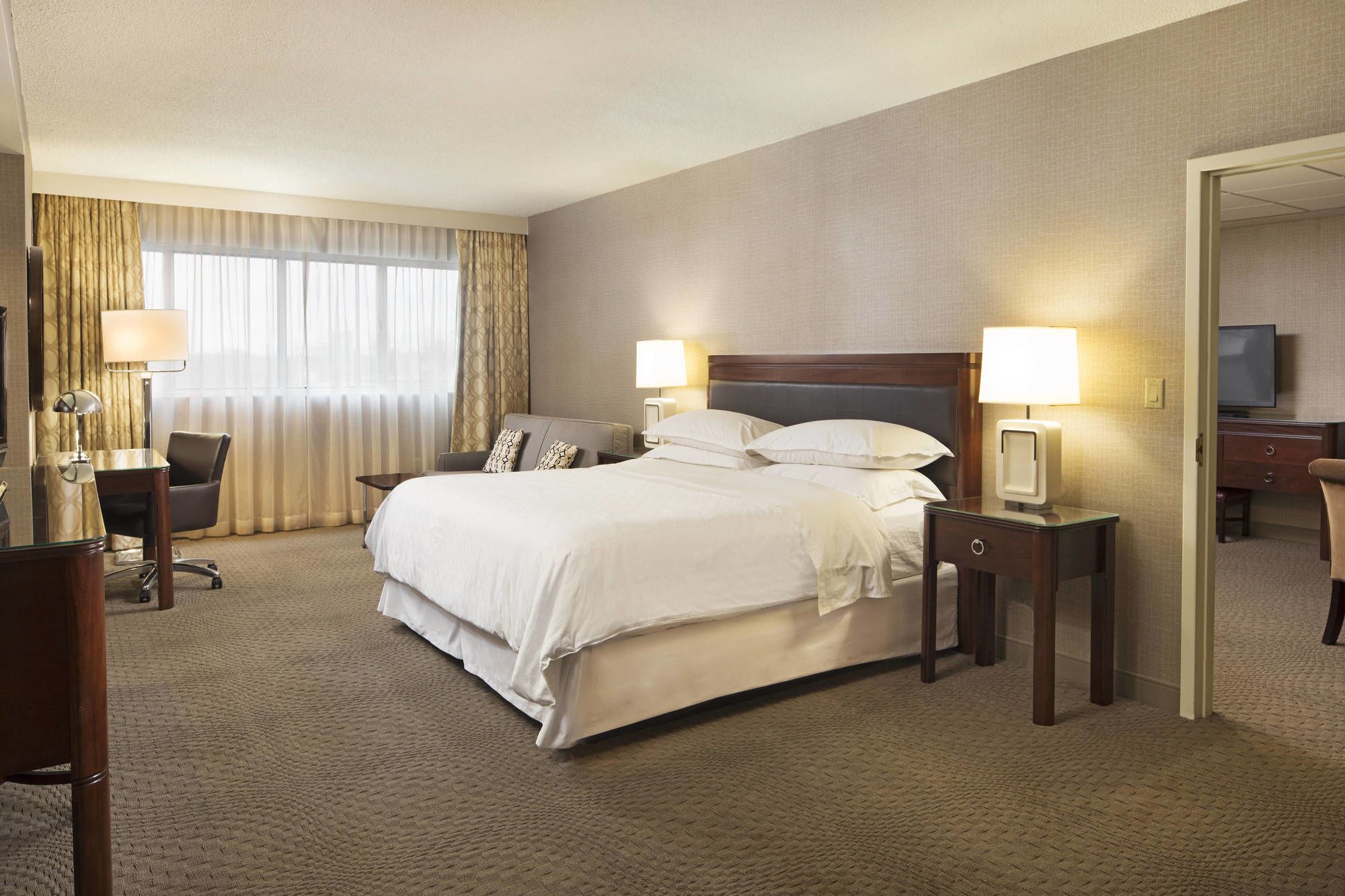 Sheraton Sioux Falls & Center