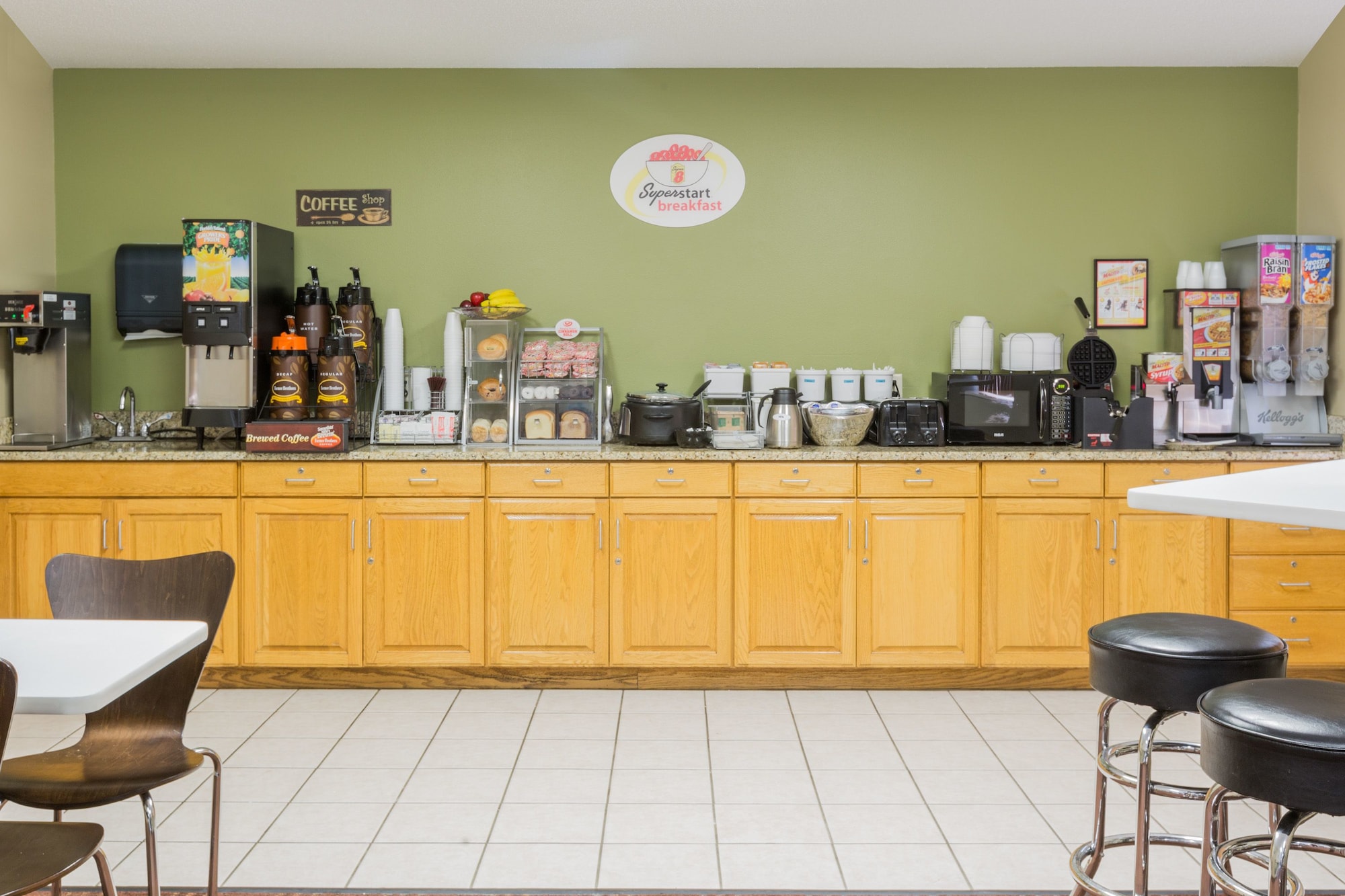 Super 8 by Wyndham Sioux Falls