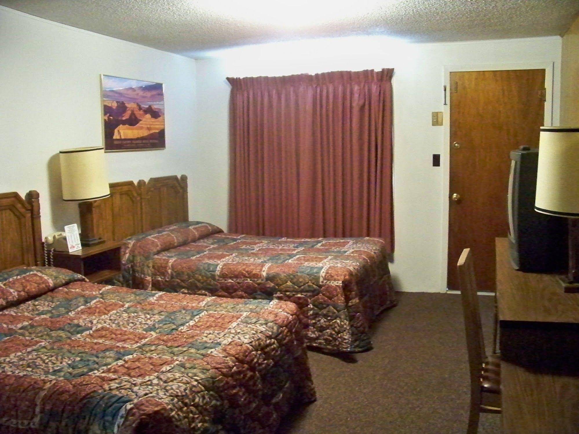 Bell's Motor Lodge Motel