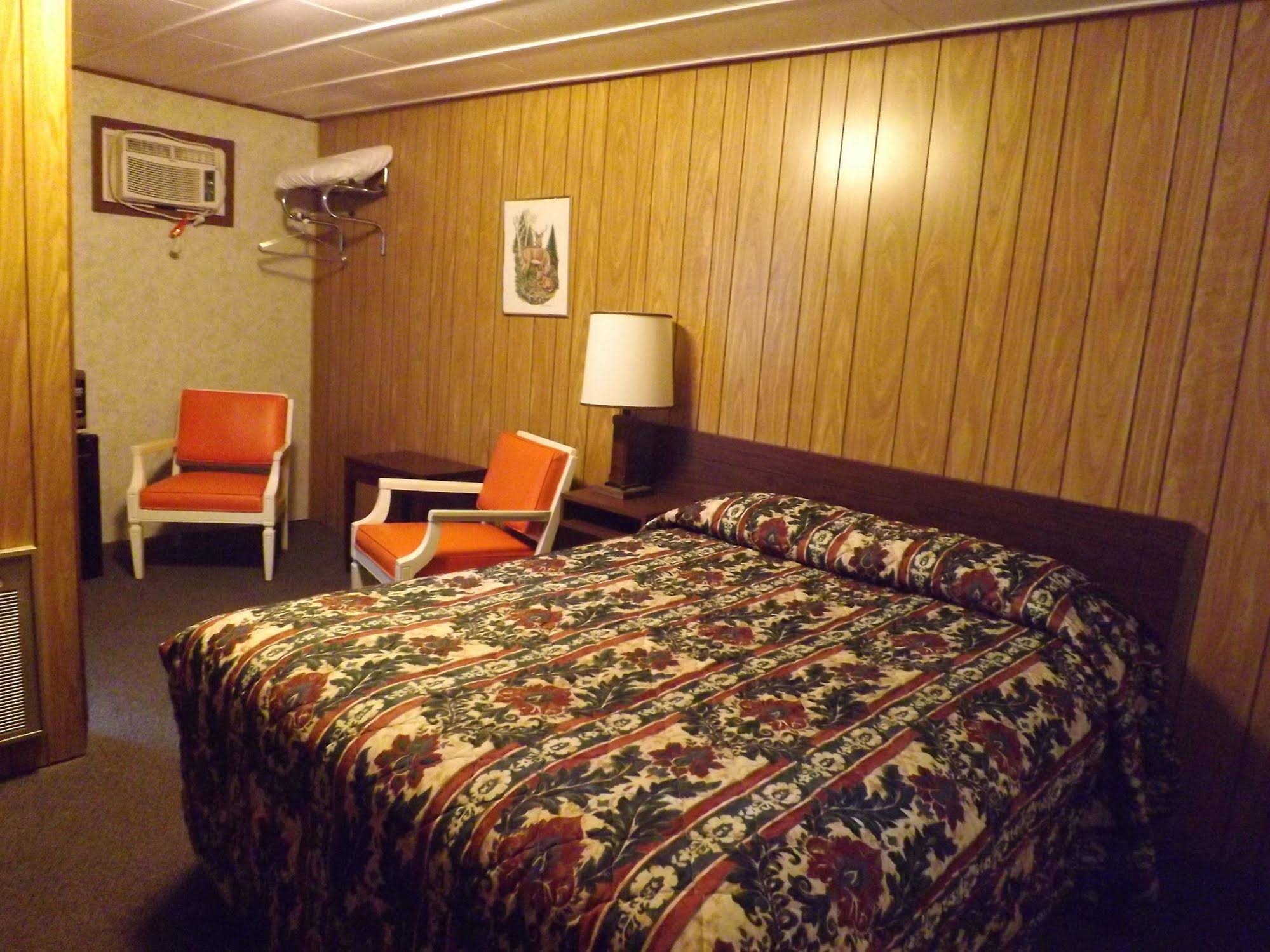 Bell's Motor Lodge Motel