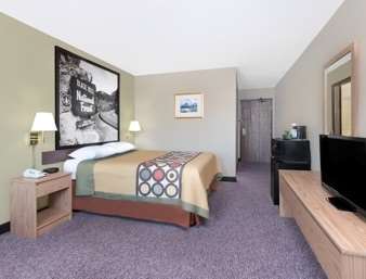 Super 8 by Wyndham Winner SD