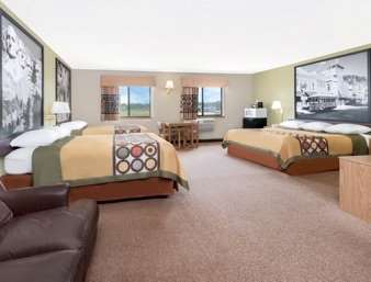 Super 8 by Wyndham Winner SD
