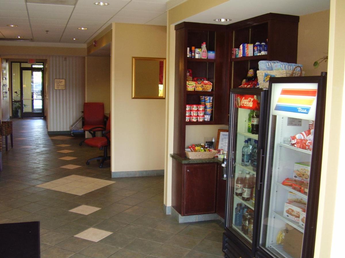 Holiday Inn Express & Suites Alcoa (Knoxville Airport)
