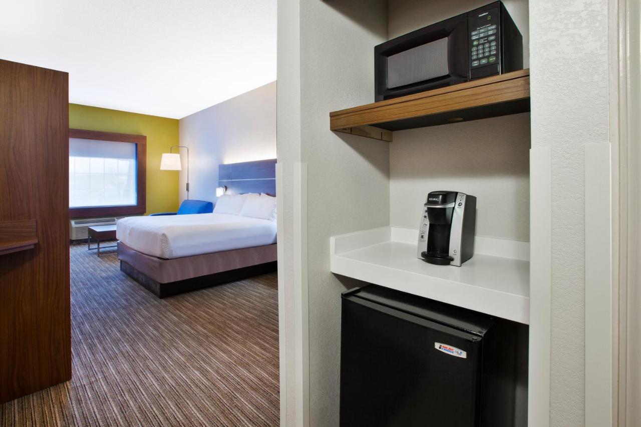 Holiday Inn Express & Suites Alcoa (Knoxville Airport)