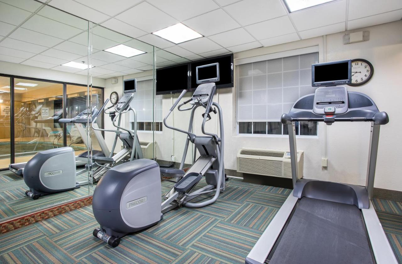 Holiday Inn Express & Suites Alcoa (Knoxville Airport)