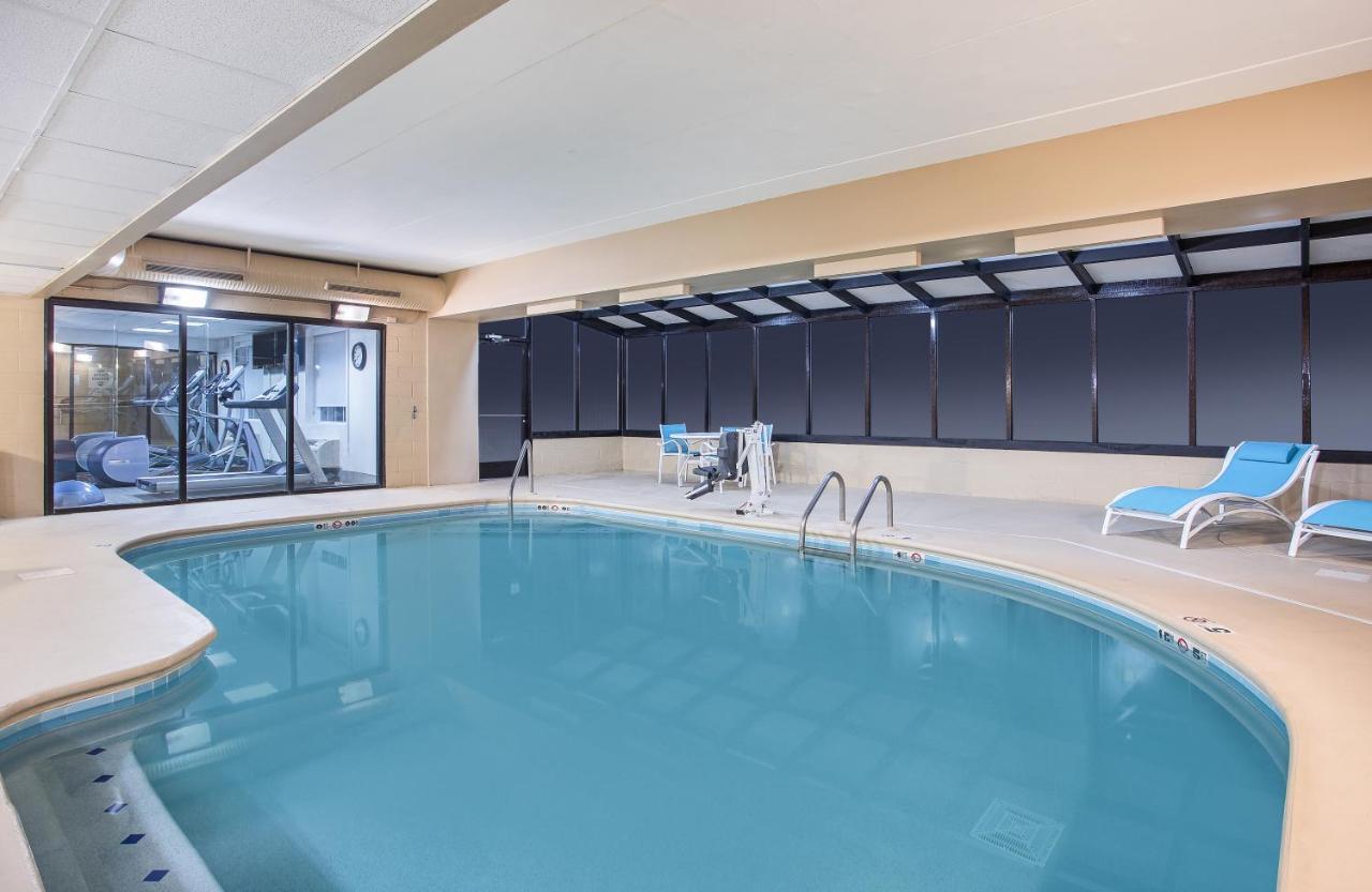Holiday Inn Express & Suites Alcoa (Knoxville Airport)