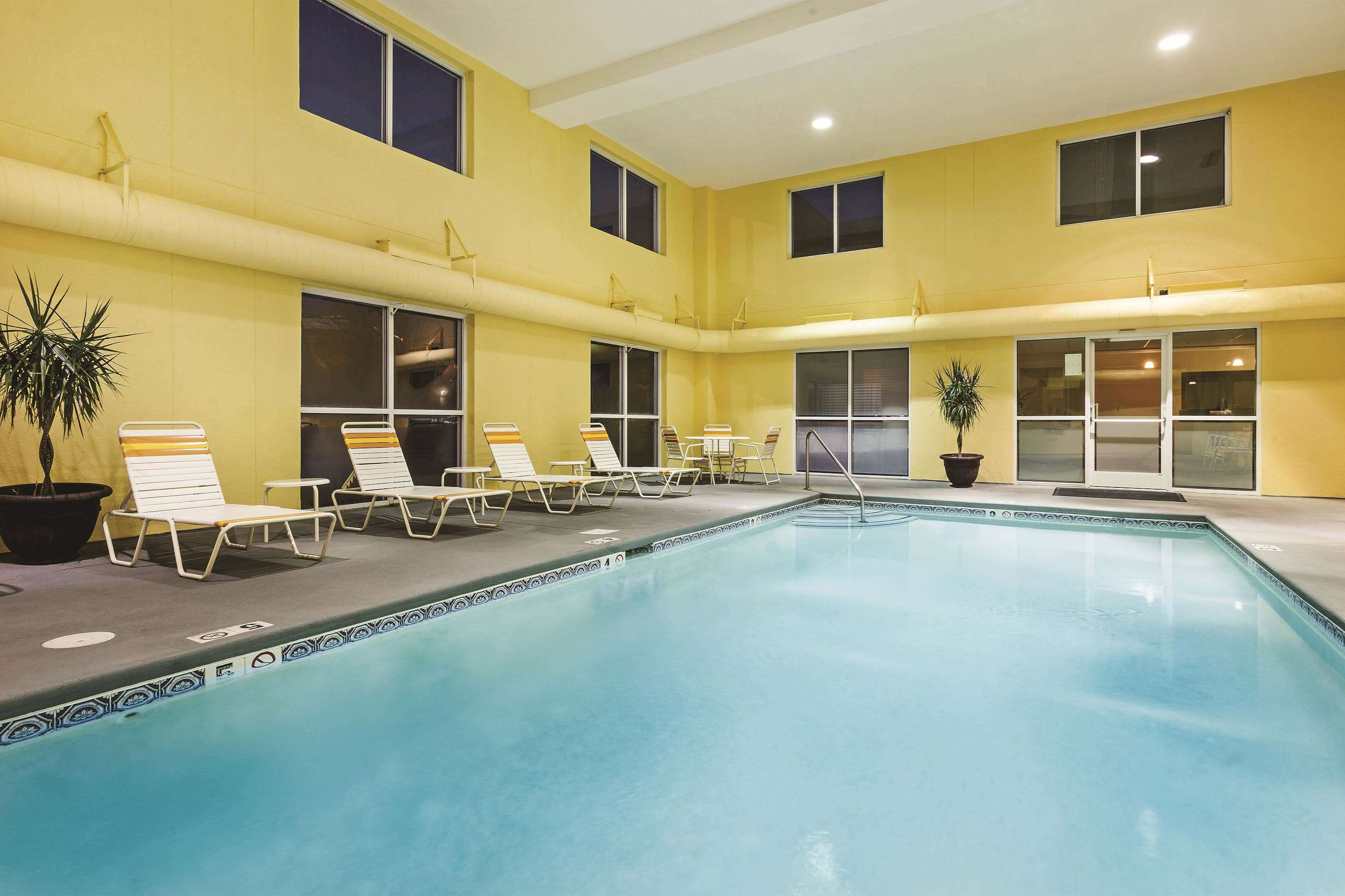 La Quinta Inn & Suites by Wyndham Knoxville Airport