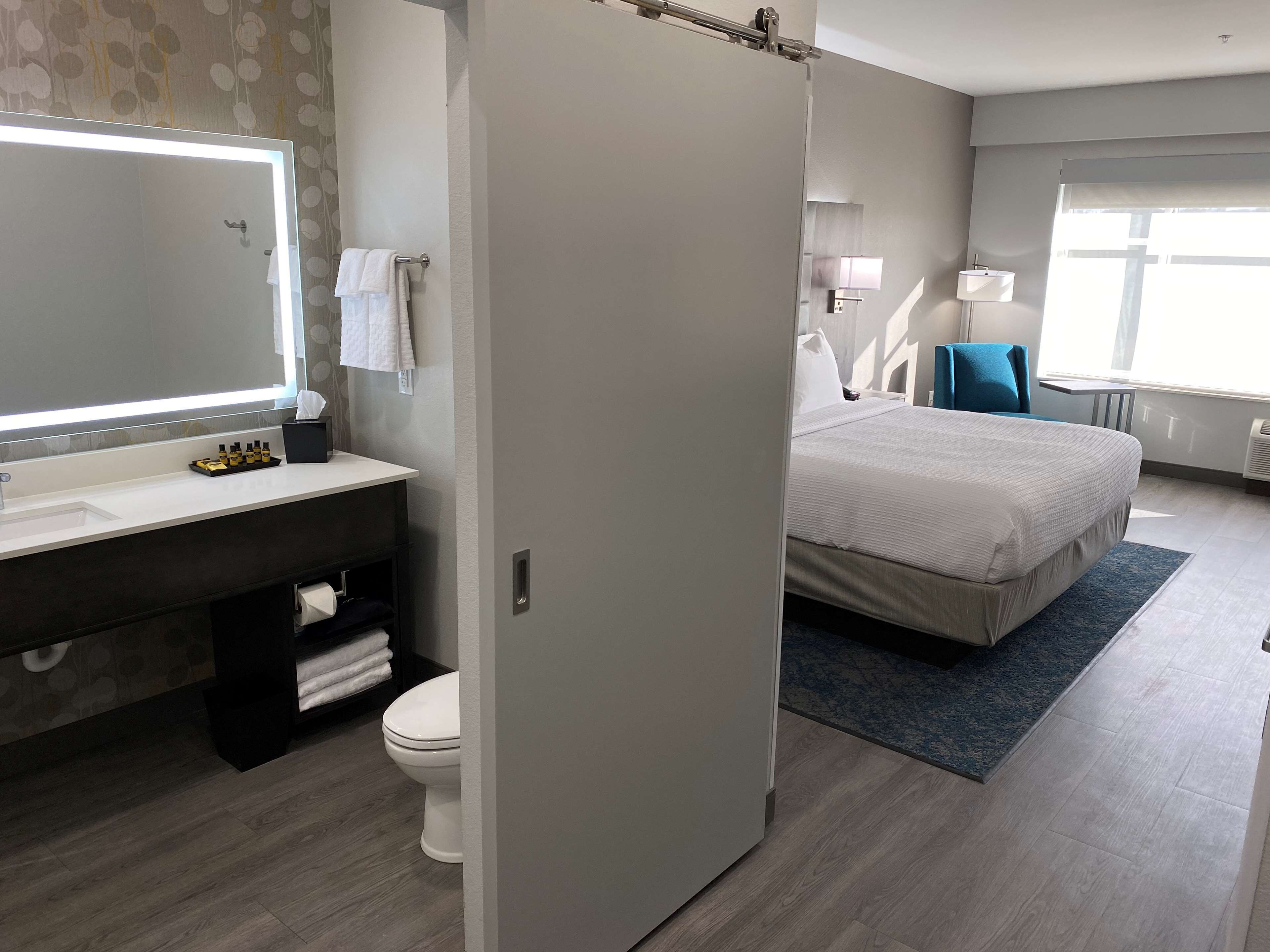 Best Western Plus Executive Residency Antioch Inn