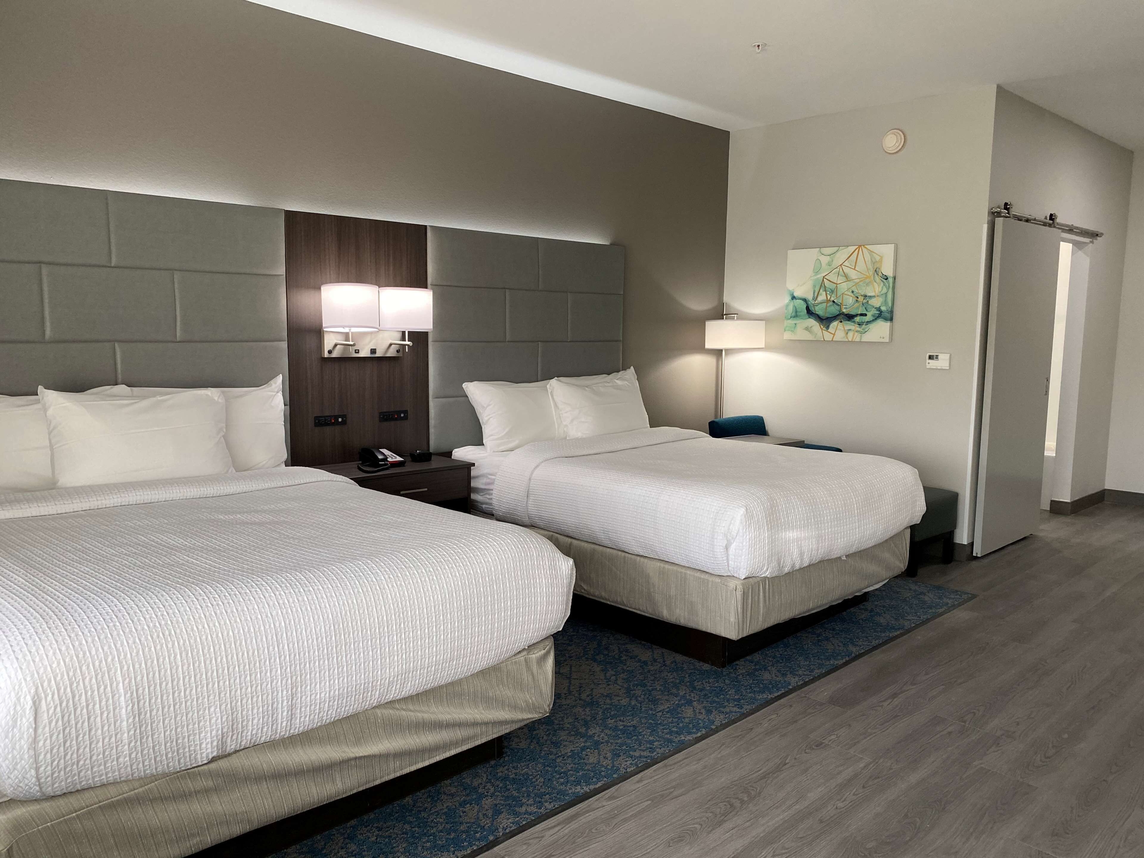 Best Western Plus Executive Residency Antioch Inn