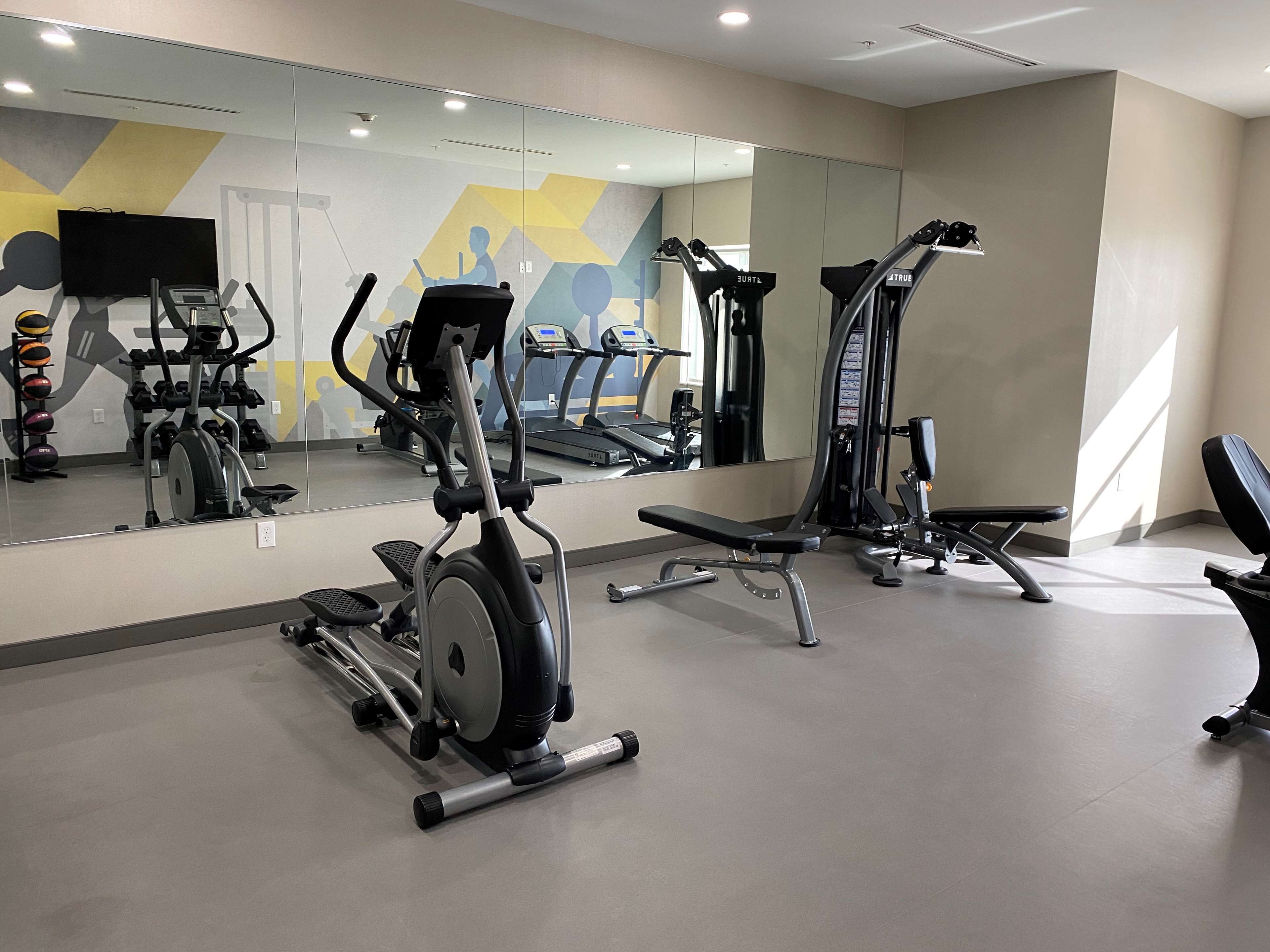 Best Western Plus Executive Residency Antioch Inn