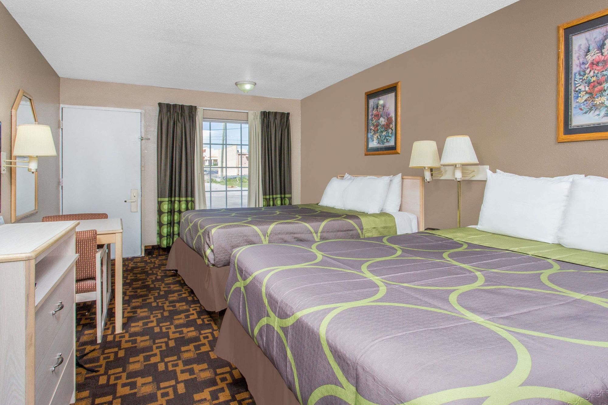 Super 8 by Wyndham Antioch/Nashville South East