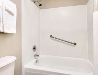 Super 8 by Wyndham Athens
