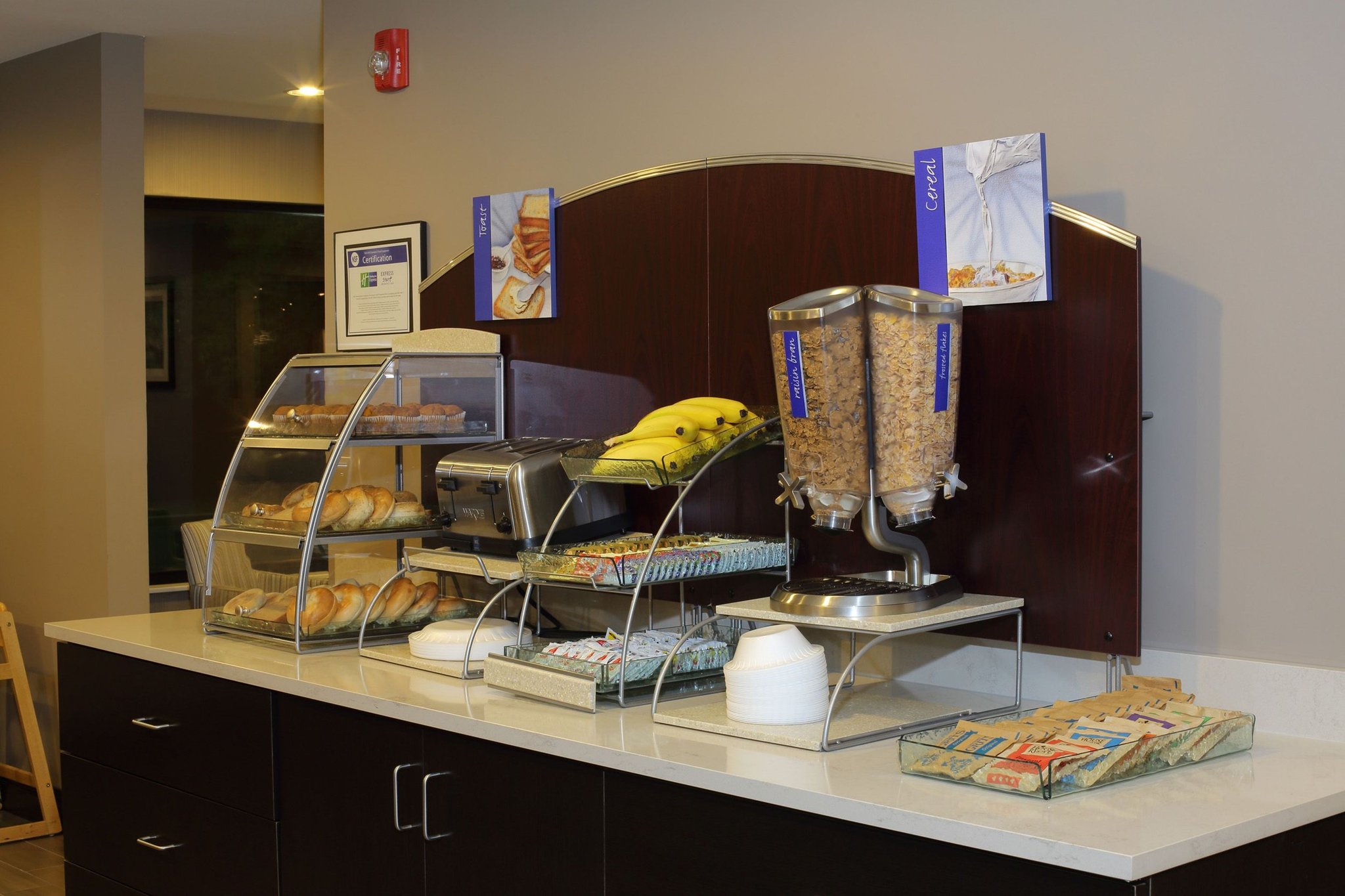 Holiday Inn Express Brentwood South - Cool Springs