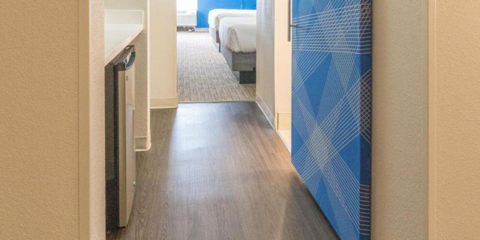 Holiday Inn Express Hotel & Suites Brentwood North - Nashville Area