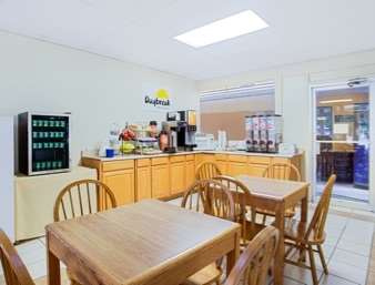 Bristol Parkway inn