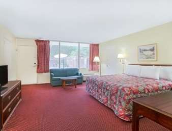 Bristol Parkway inn