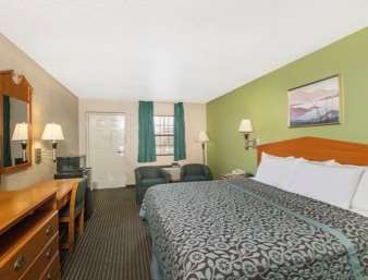 Days Inn by Wyndham Brownsville