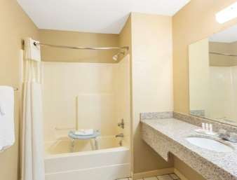 Days Inn by Wyndham Brownsville