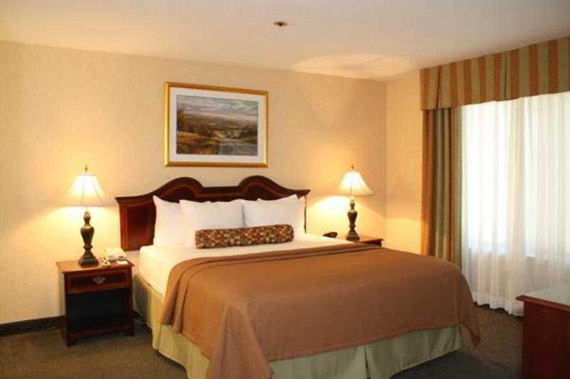 Best Western Heritage Inn