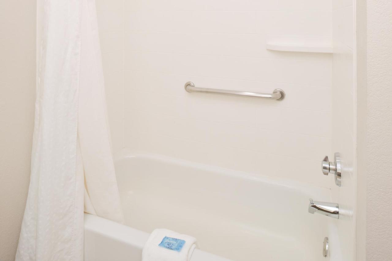 Holiday Inn Express & Suites Chattanooga East Ridge