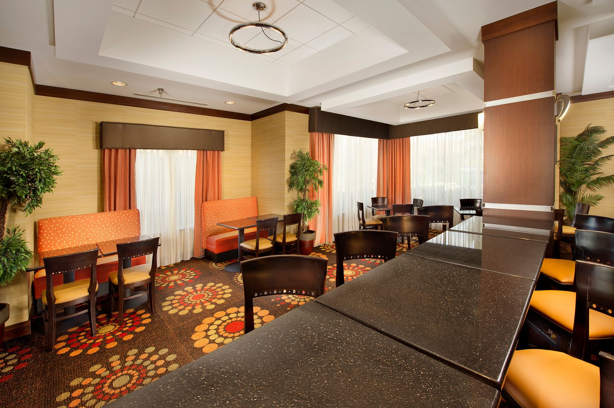 Holiday Inn Express Hotel & Suites Chattanooga Downtown