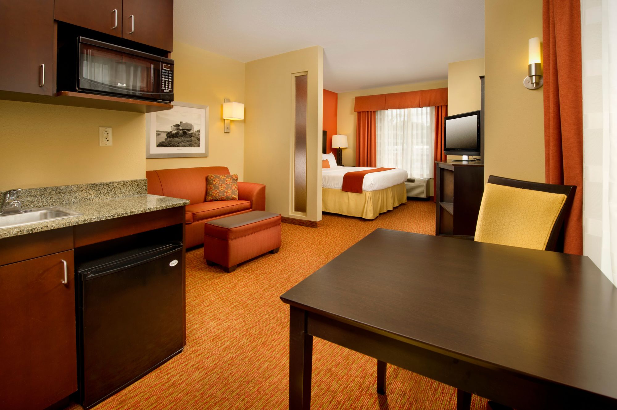 Holiday Inn Express Hotel & Suites Chattanooga Downtown