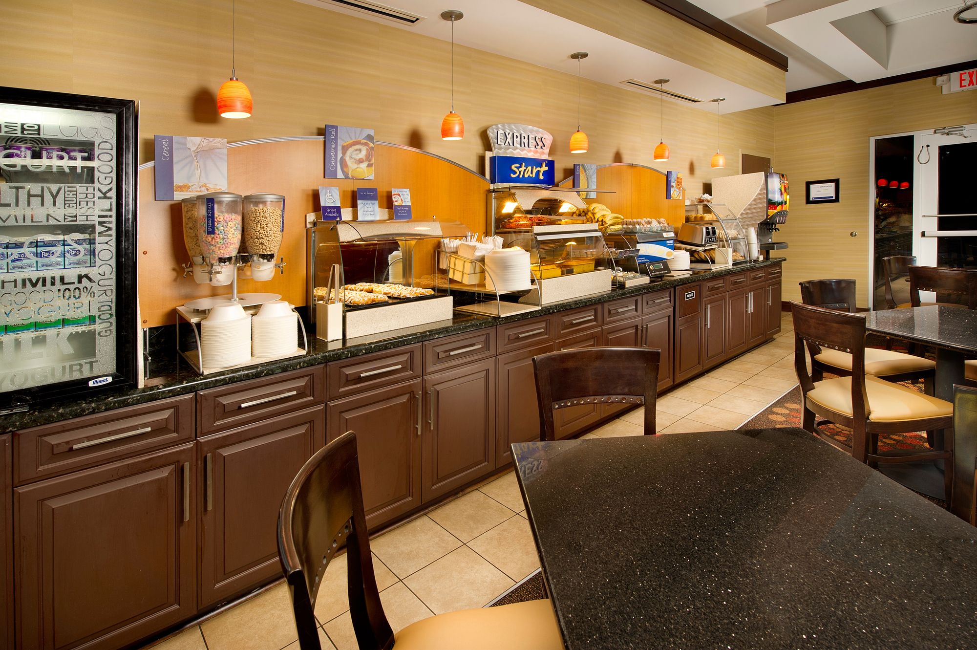 Holiday Inn Express Hotel & Suites Chattanooga Downtown
