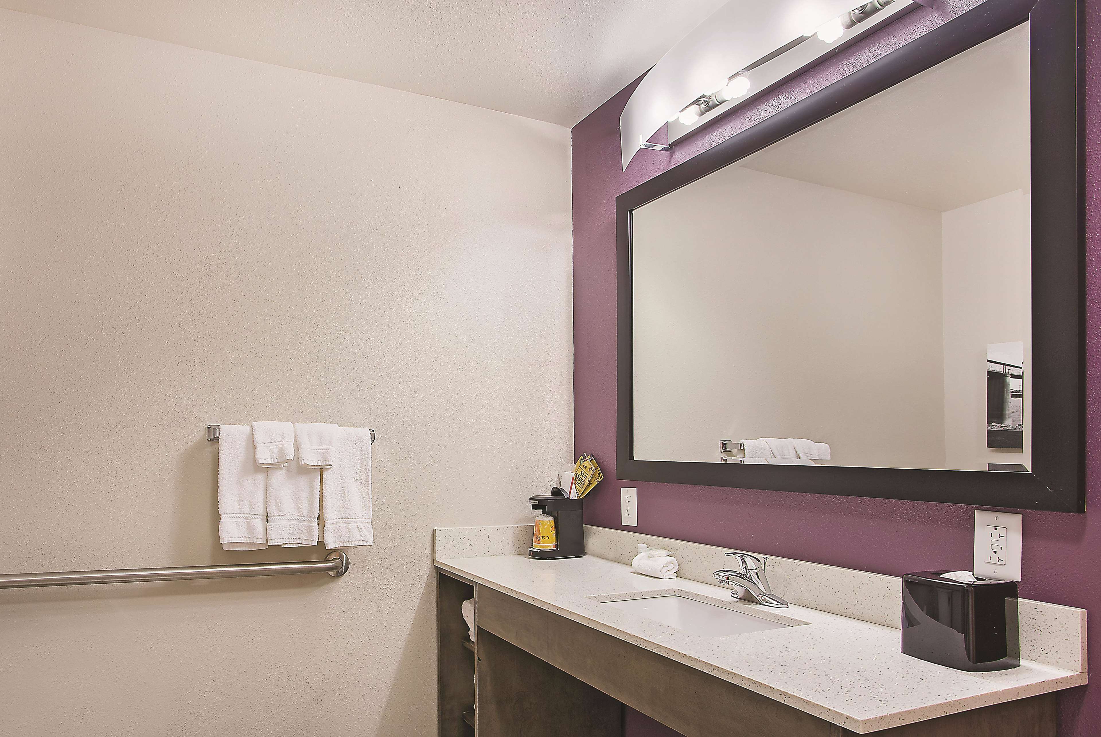 La Quinta Inn & Suites by Wyndham Chattanooga - Lookout Mtn