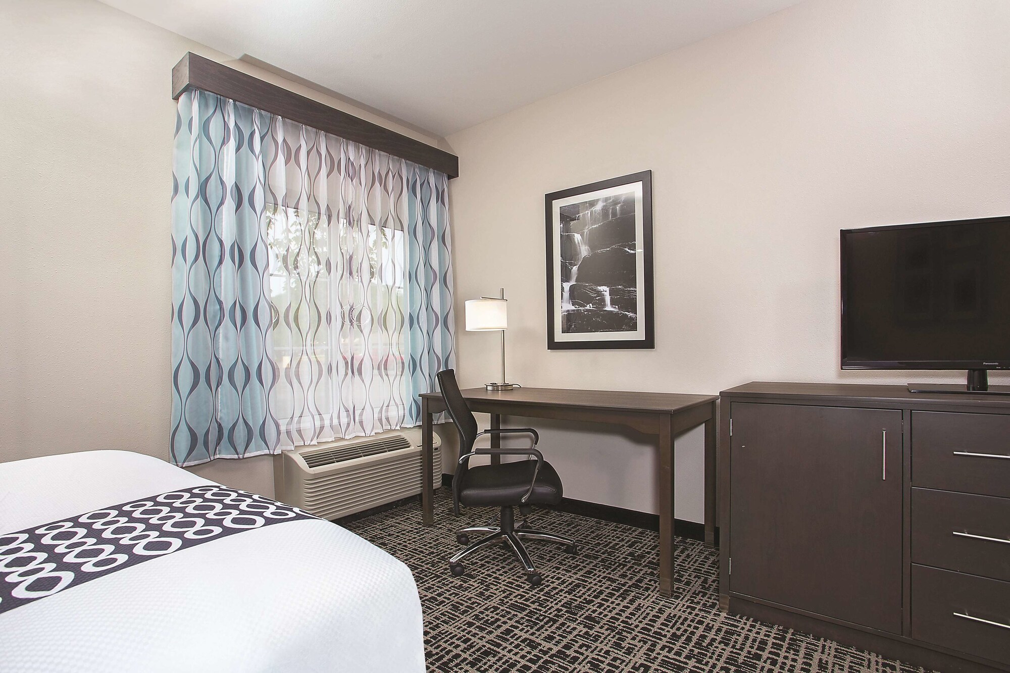 La Quinta Inn & Suites by Wyndham Chattanooga - Lookout Mtn