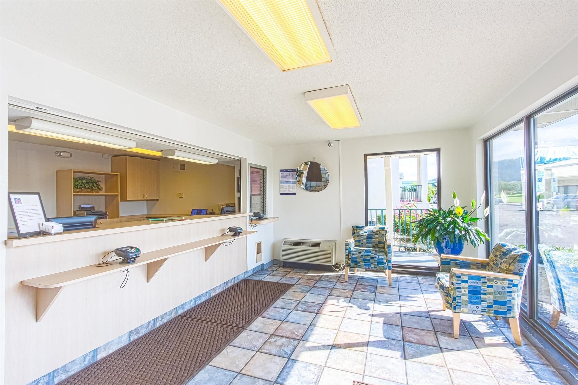 Motel 6 Chattanooga East