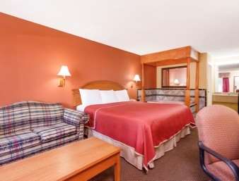 Travelodge by Wyndham Chattanooga/Hamilton Place