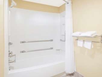 Travelodge by Wyndham Chattanooga/Hamilton Place