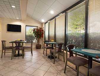 Days Inn by Wyndham Clarksville North