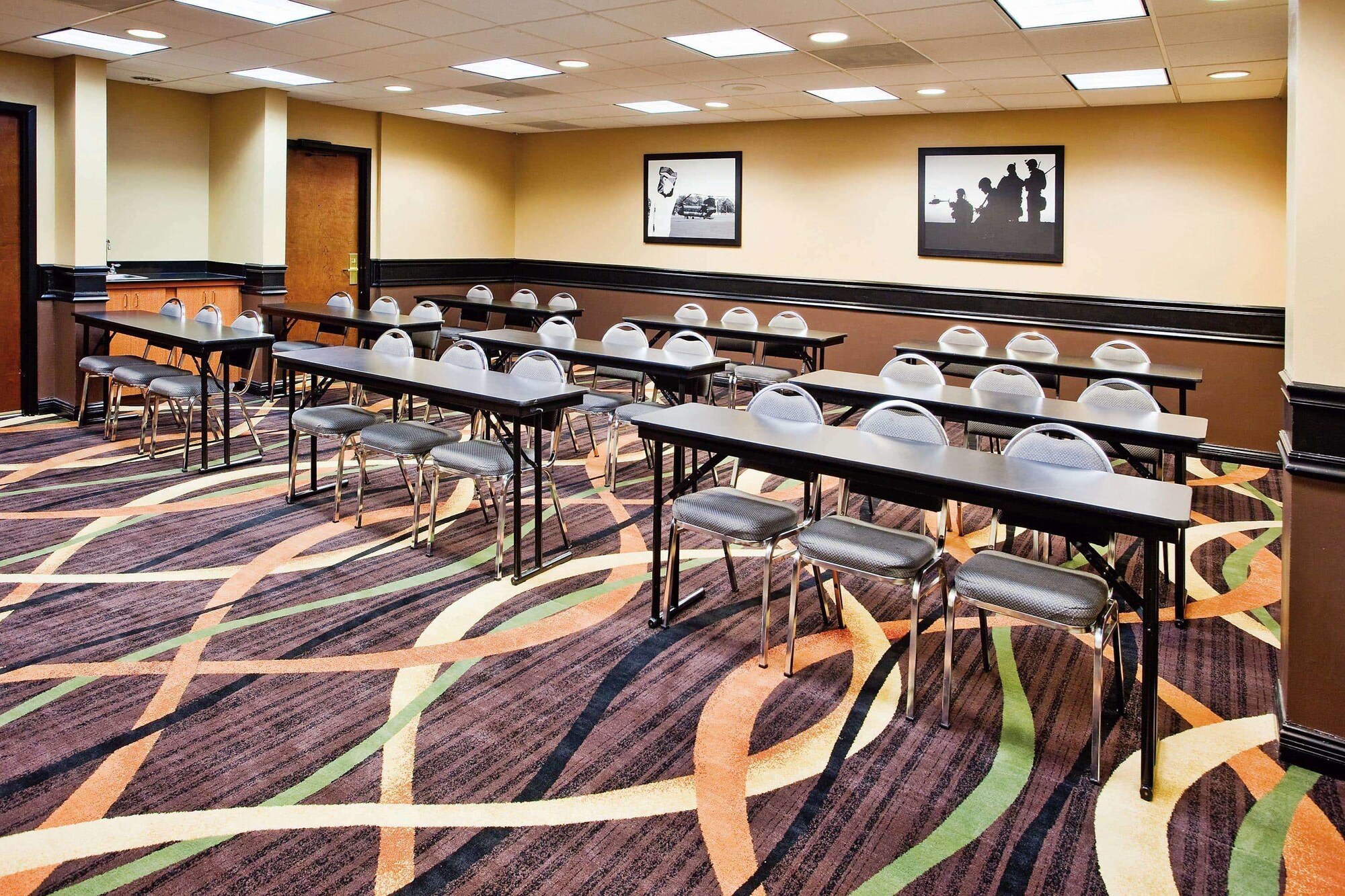 La Quinta Inn & Suites by Wyndham Clarksville