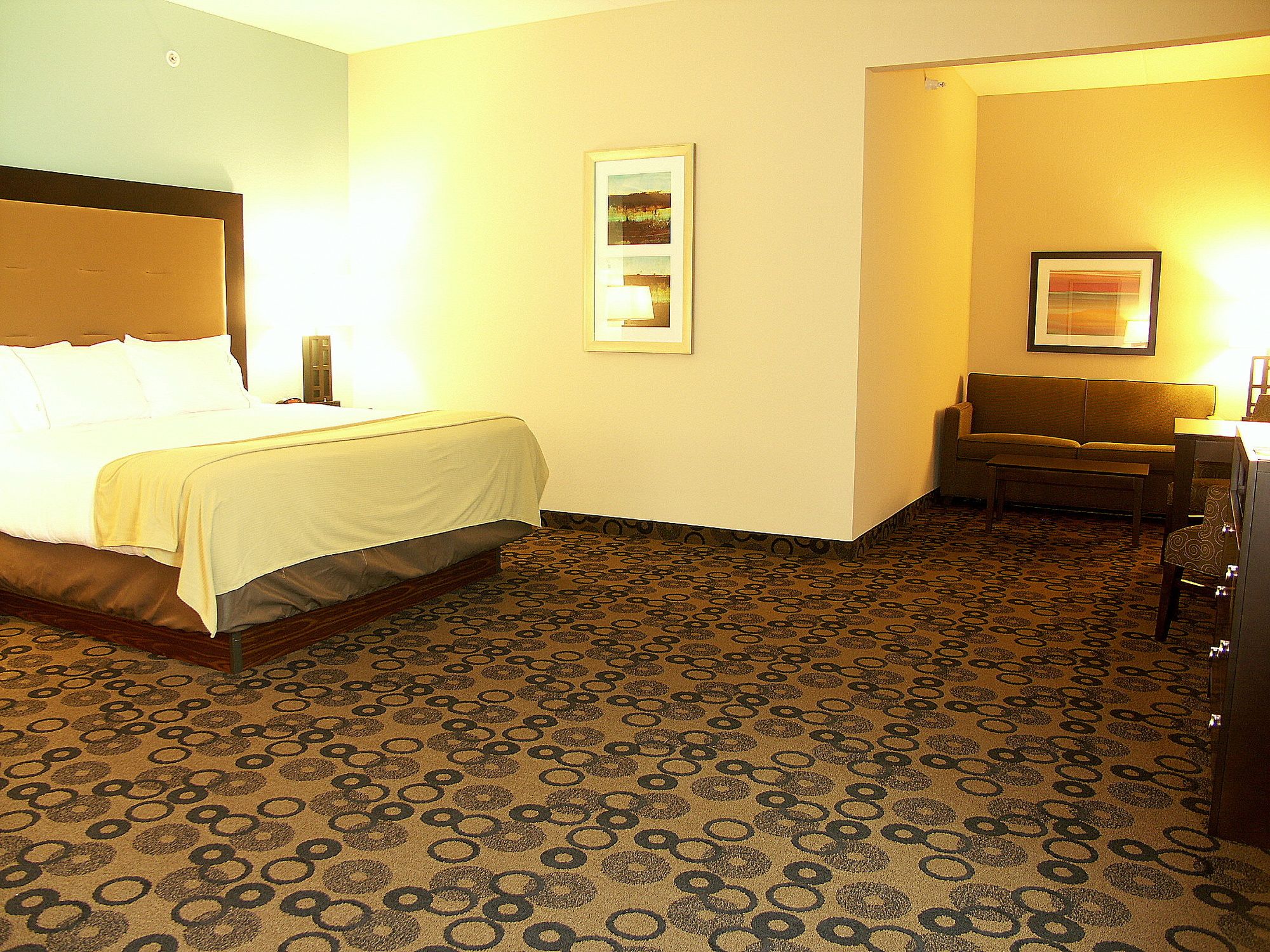 Holiday Inn Express Cleveland Northwest