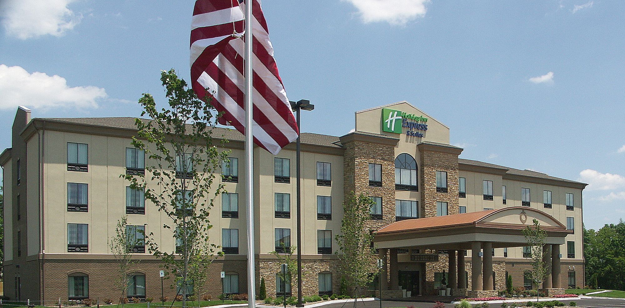 Holiday Inn Express Cleveland Northwest