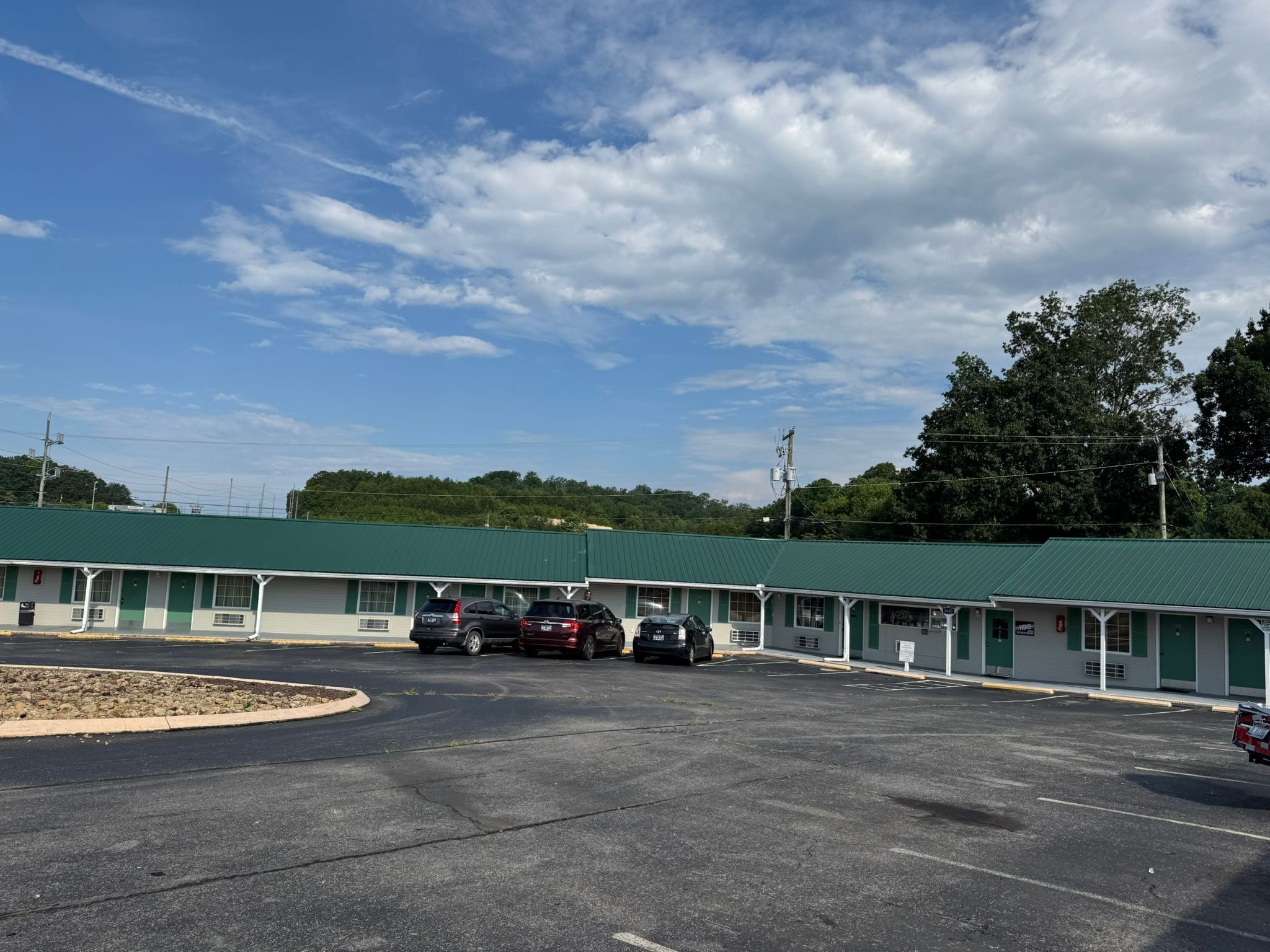 Holiday Motel by Belvilla Cleveland, TN