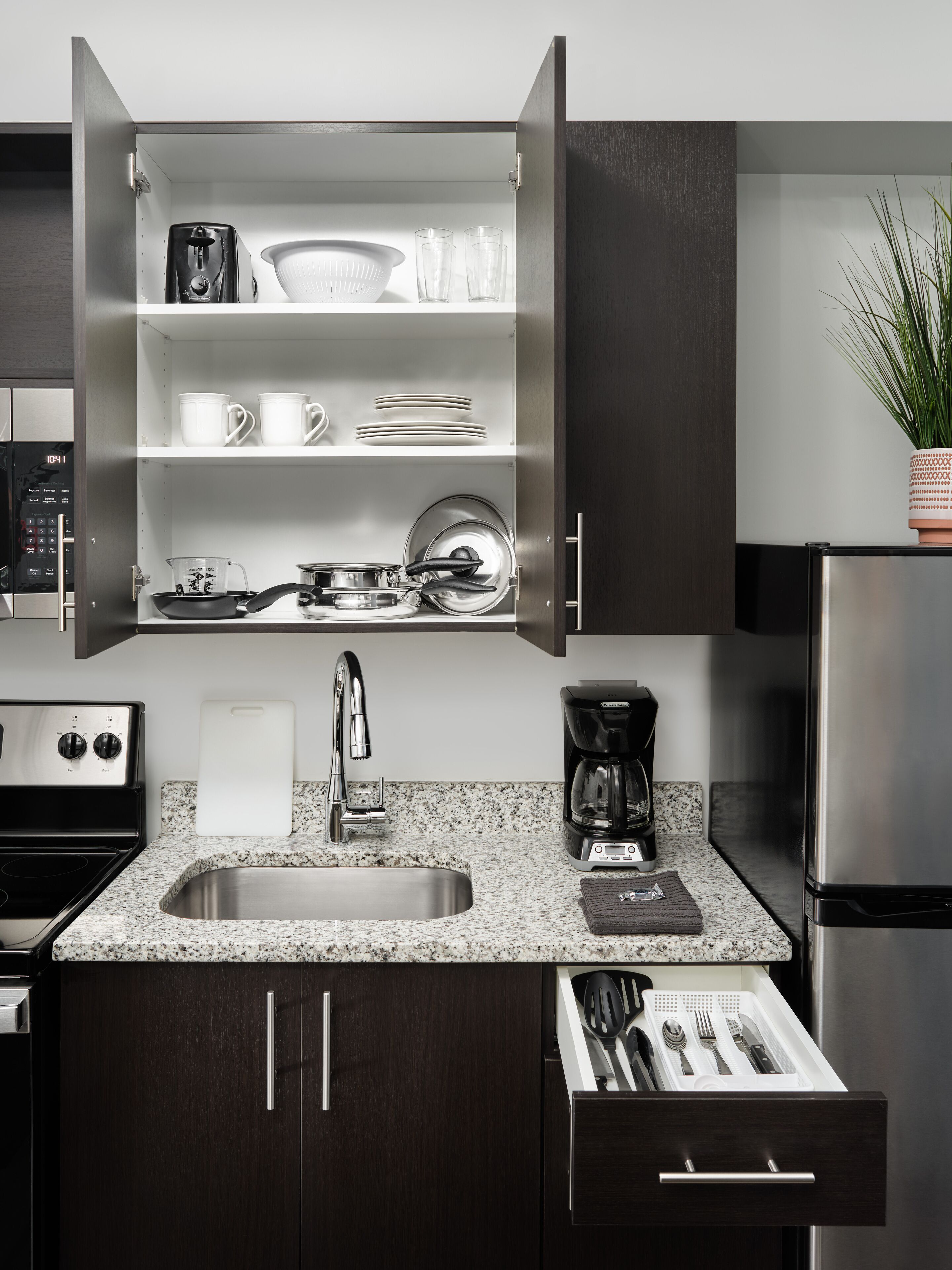 stayAPT Suites Cleveland