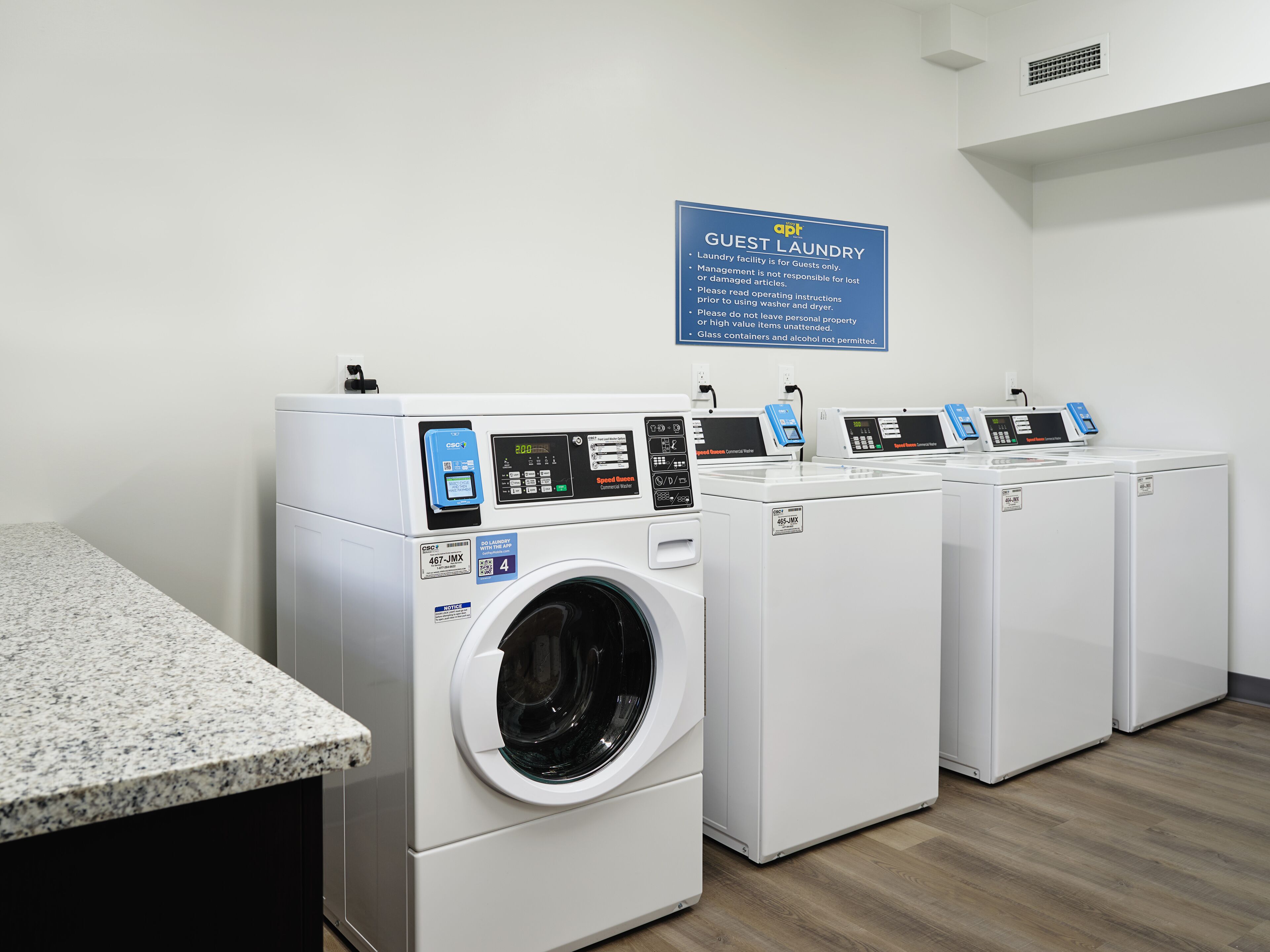 stayAPT Suites Cleveland