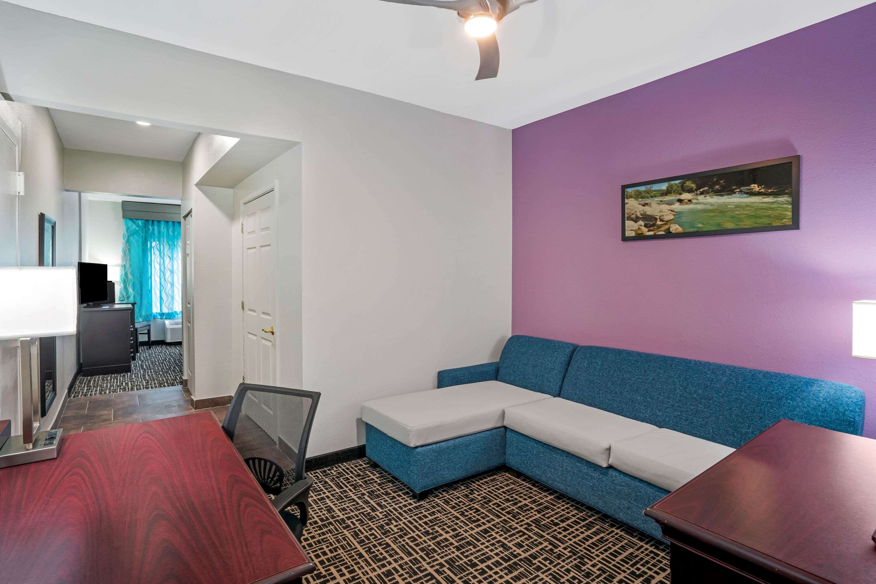 La Quinta Inn & Suites by Wyndham Cookeville