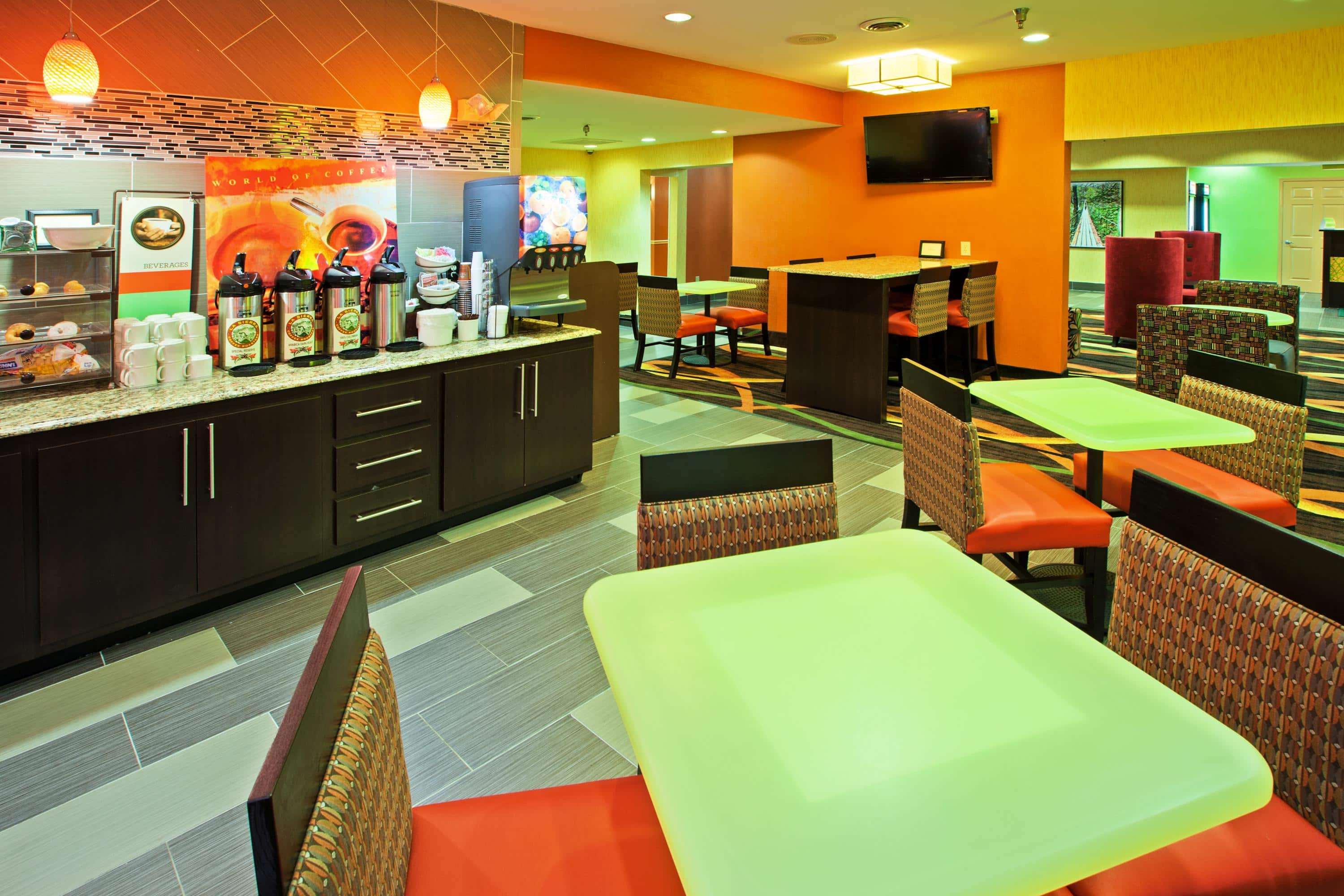 La Quinta Inn & Suites by Wyndham Cookeville