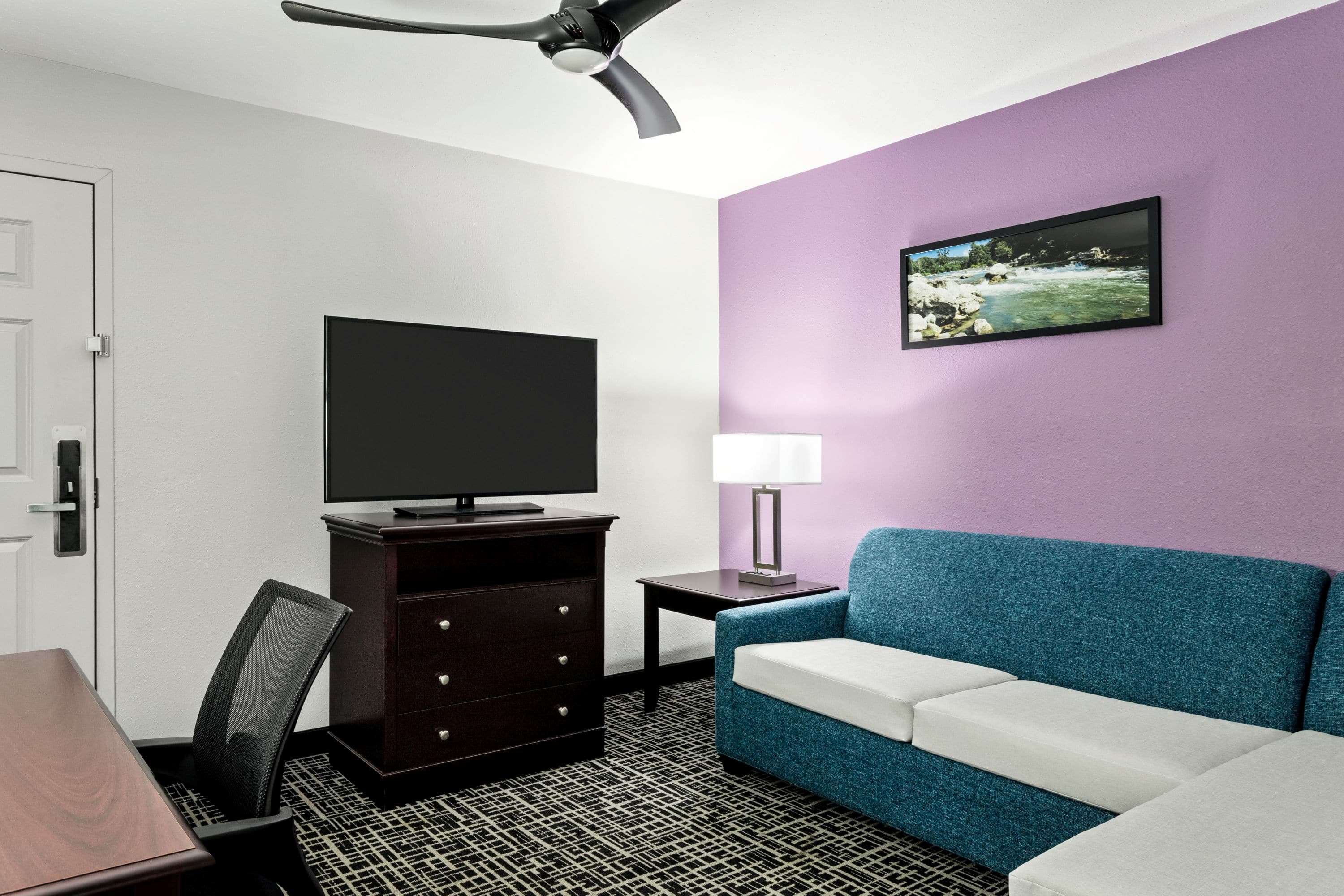 La Quinta Inn & Suites by Wyndham Cookeville