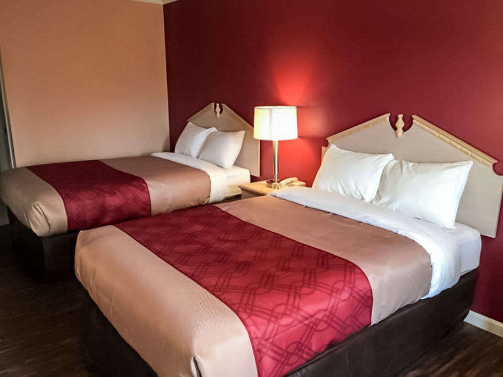 Econo Lodge Cornersville