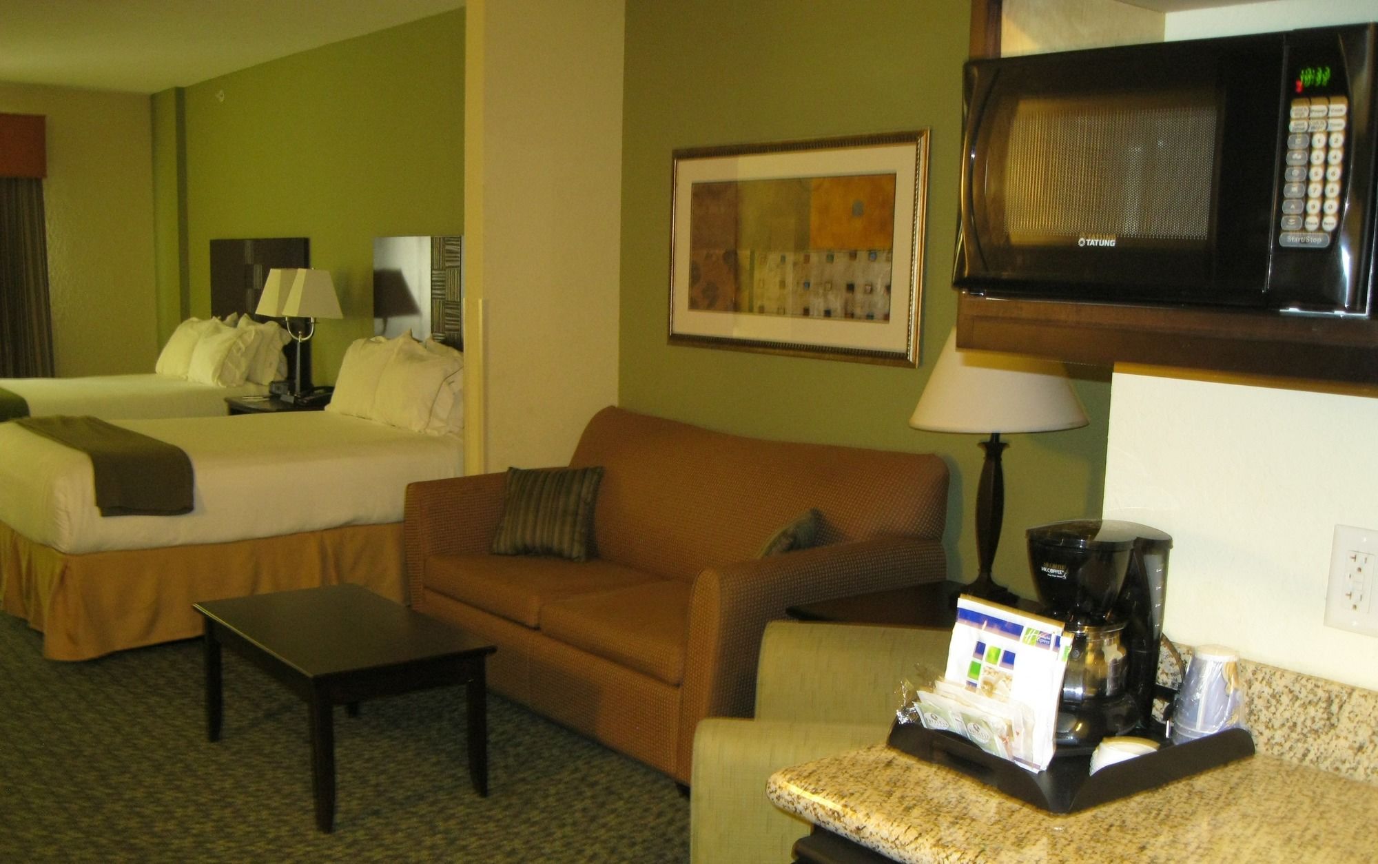 Holiday Inn Express Hotel & Suites Covington