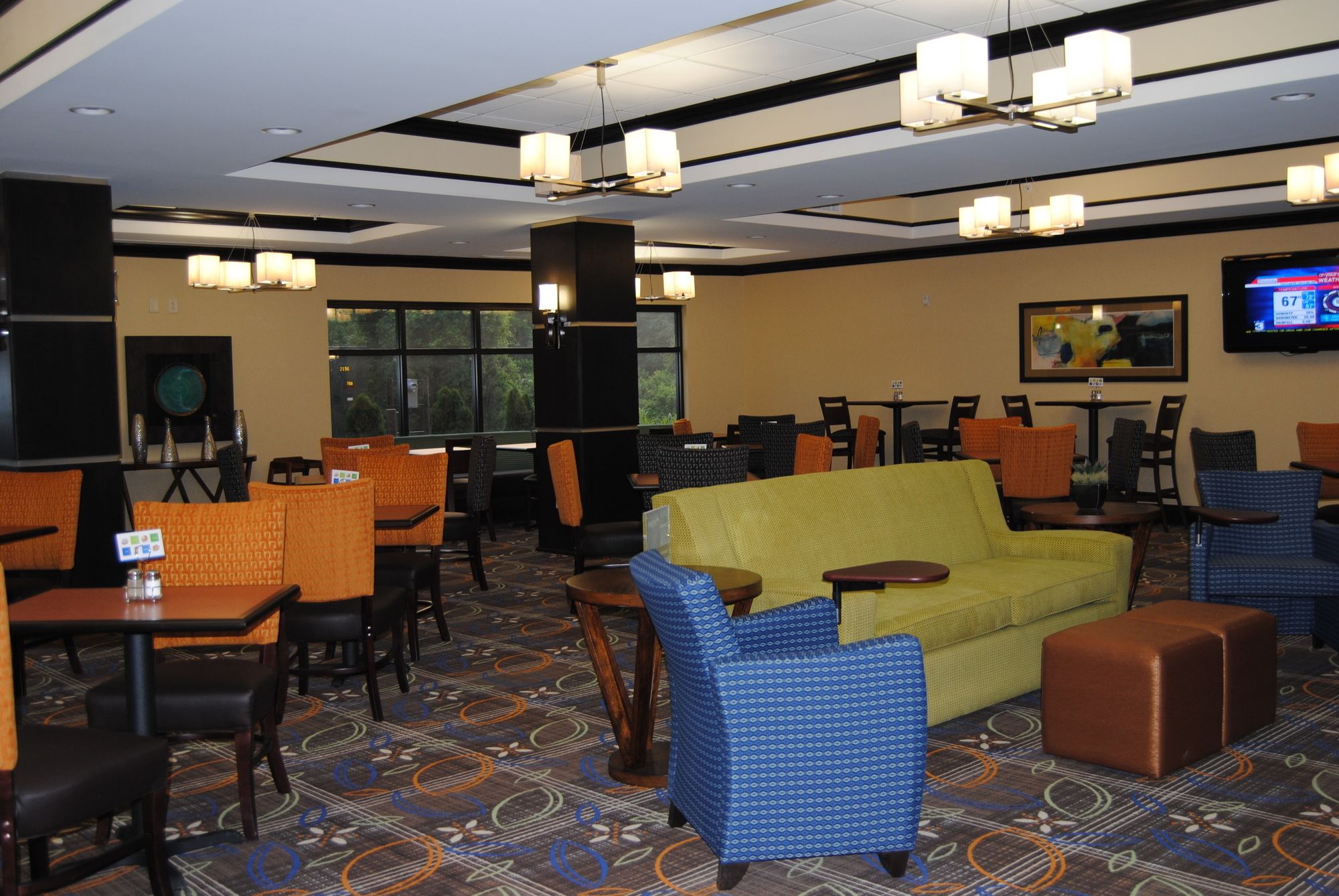Holiday Inn Express Hotel & Suites Covington