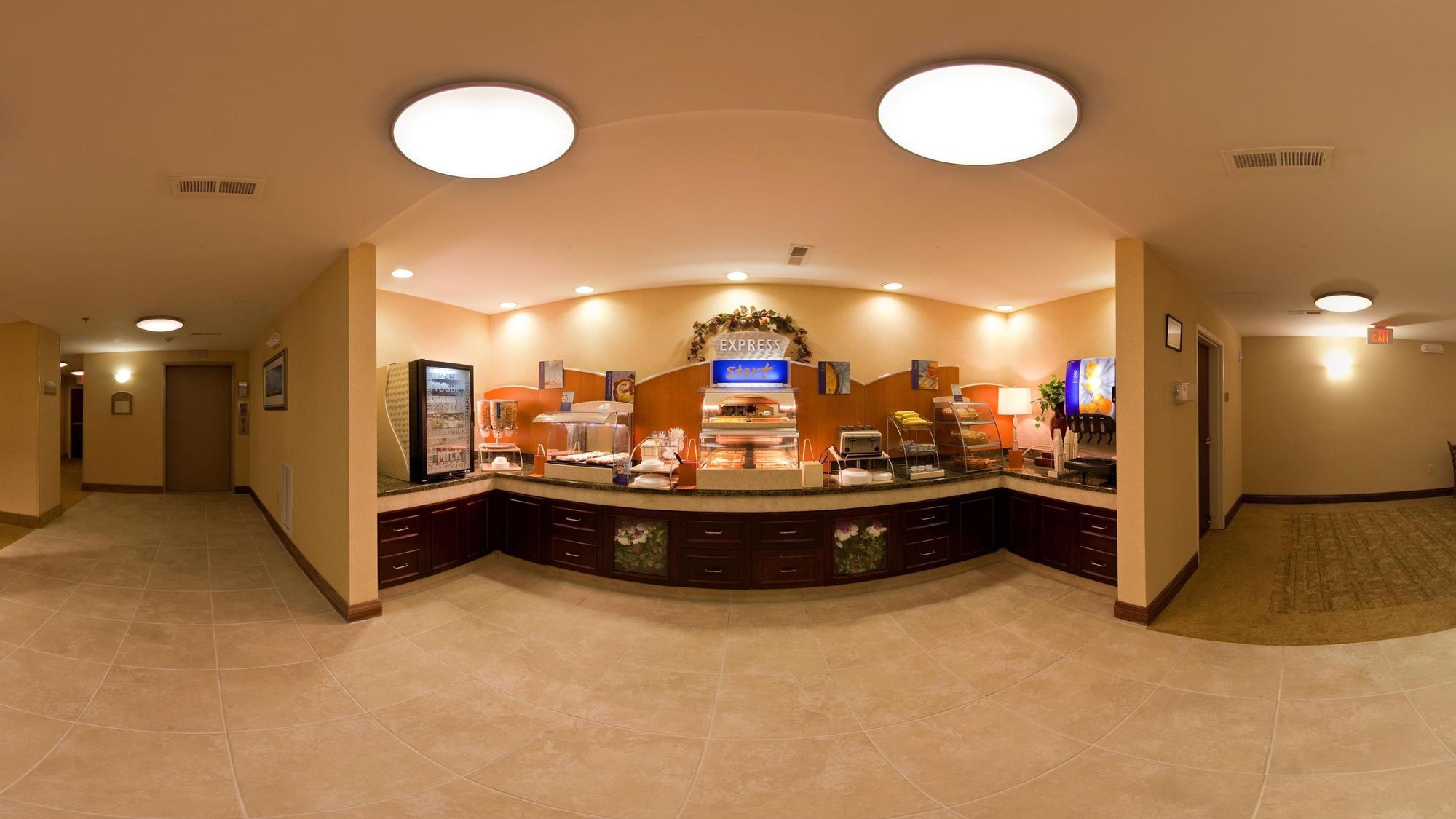 Holiday Inn Express Hotel & Suites Covington