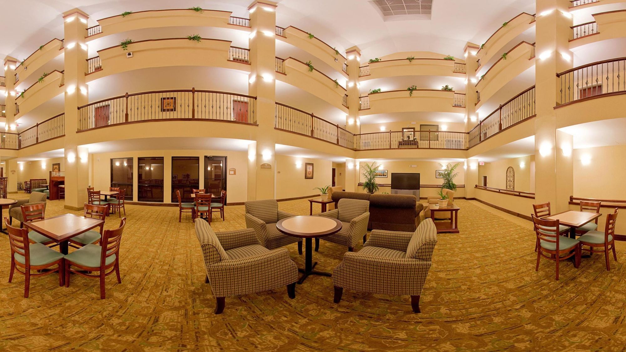 Holiday Inn Express Hotel & Suites Covington
