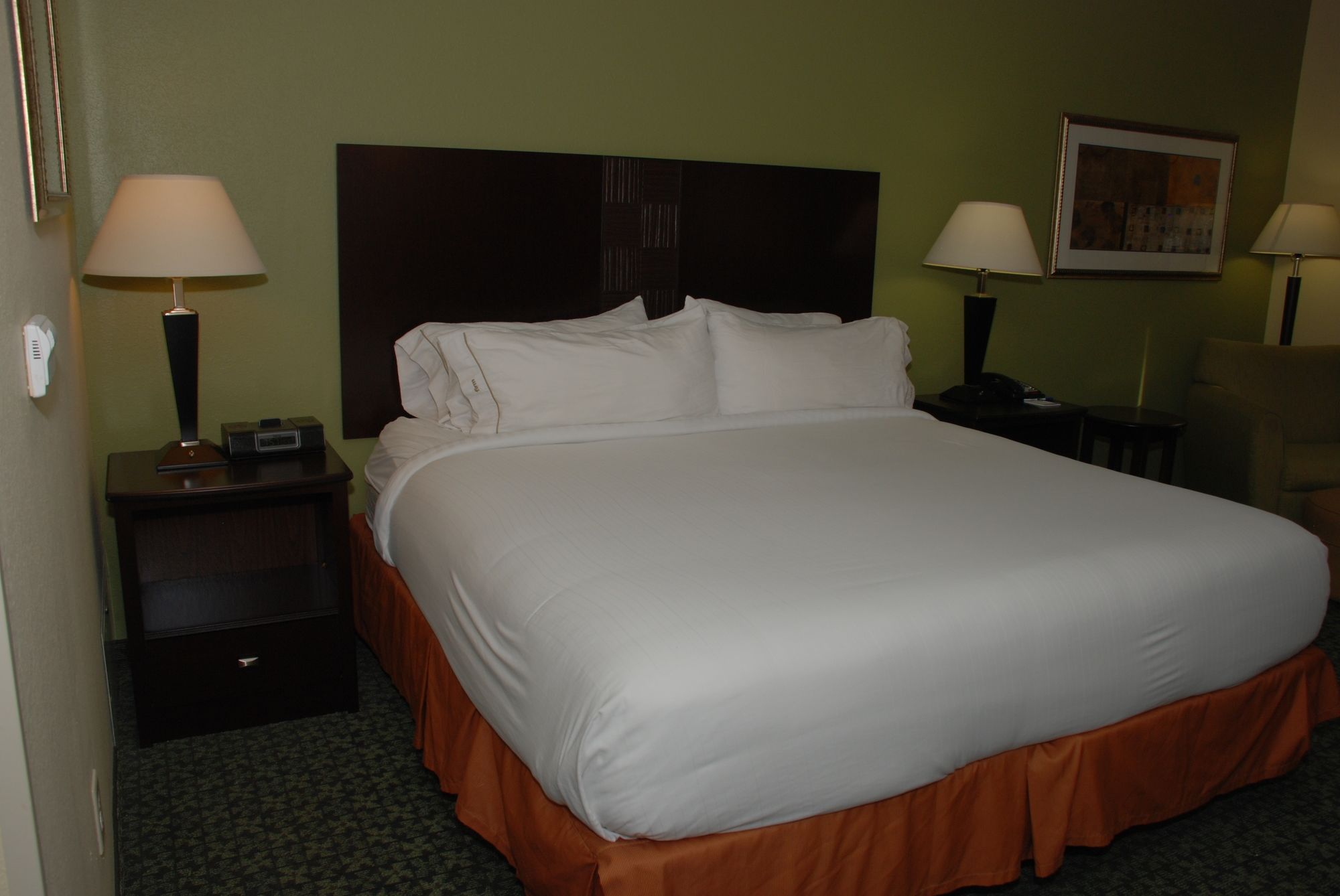 Holiday Inn Express Hotel & Suites Covington